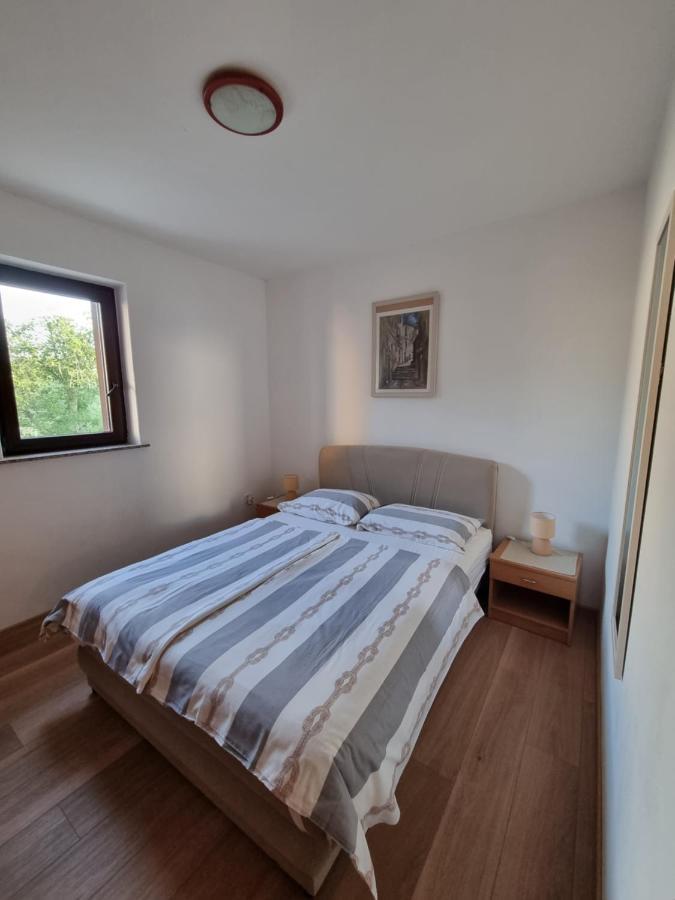 Apartment Marina Porat  Extérieur photo