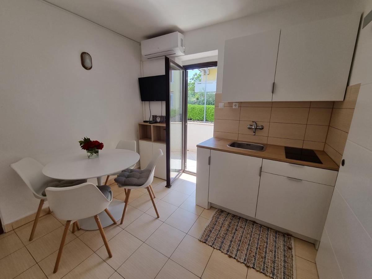 Apartment Marina Porat  Extérieur photo