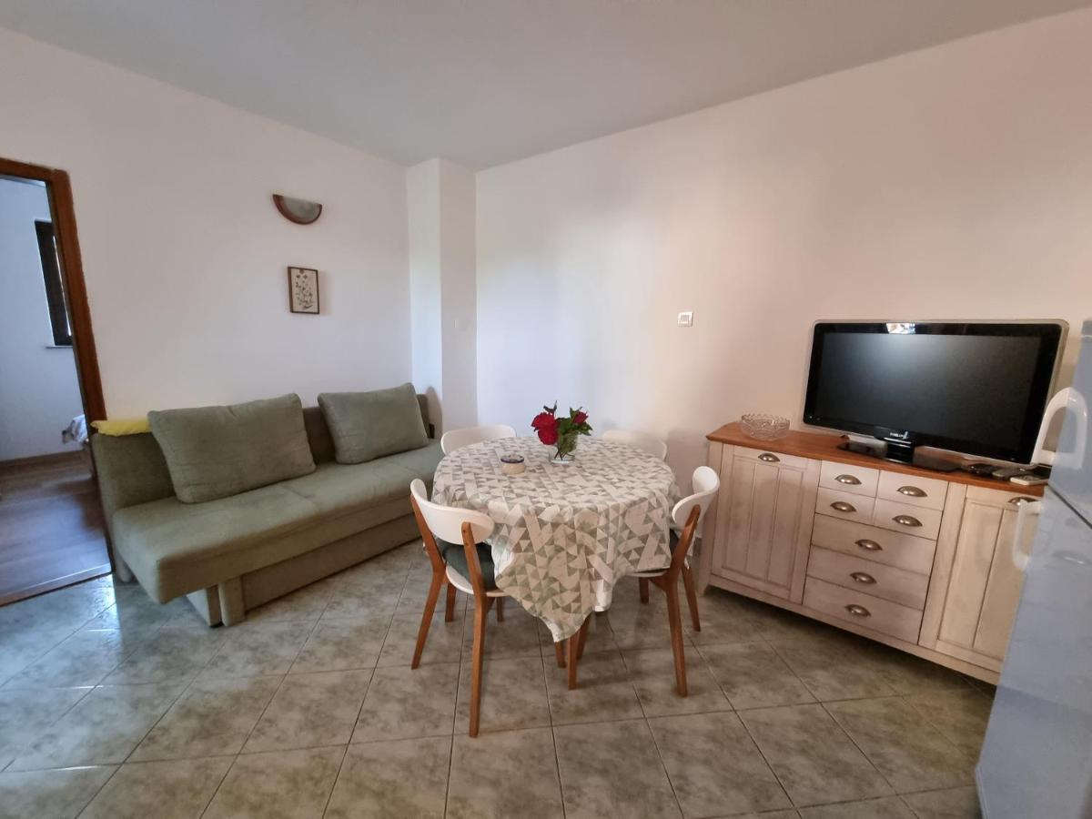 Apartment Marina Porat  Extérieur photo